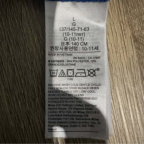 {preloved} Bundle of Boy’s GAP Fit Works Kids Shorts - Blue and Orange - Picture 10 of 10